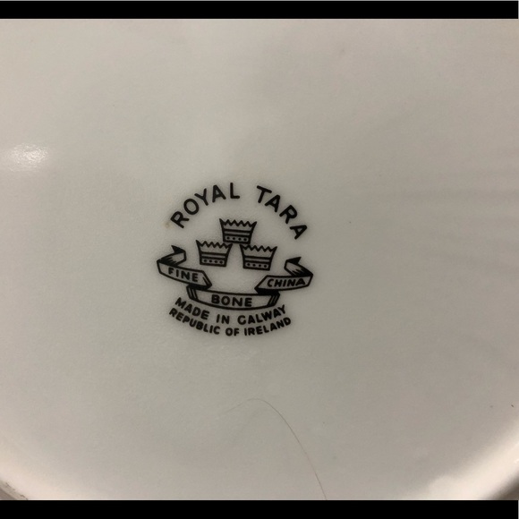 ROYAL TARA CHINA PLATE - Picture 2 of 7
